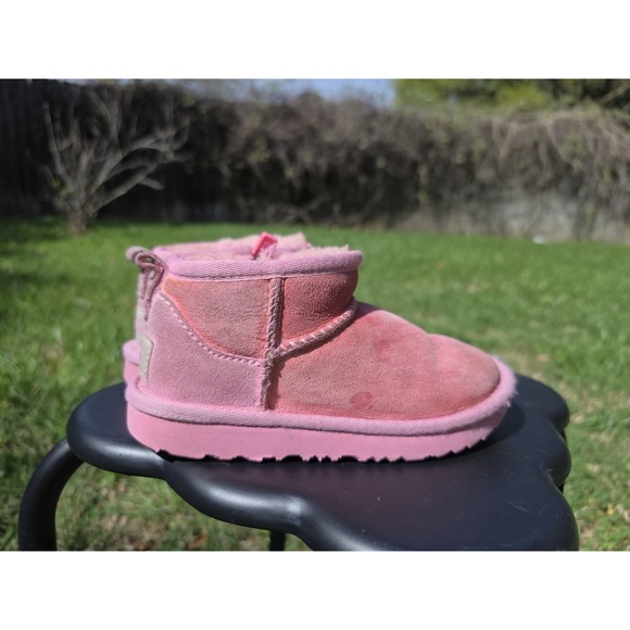 Ugg Kids Ultra Mini Sheepskin Boots Pink Sz 11 - Picture 5 of 9